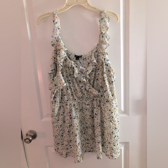 Torrid sz 3 Peplum Georgette Ruffle Surplice Tank Top NWT - Picture 6 of 8